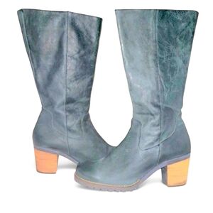 Eric Michael Tall Leather Boots Sz 9 Slate Blue Heeled